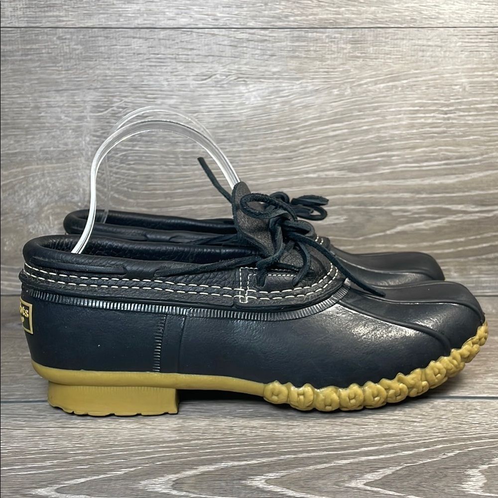 LL Bean Bean Boots Women’s Sz 9M Waterproof Black Nubuck Rubber Low Duck Boots